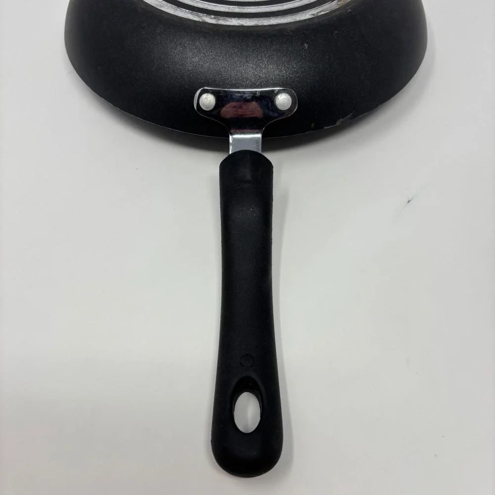 T-Fal 10 Inch Nonstick Fry Pan with Glass Lid Black Aluminum Skillet Thermo-Spot